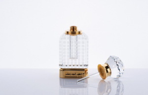 Hand-made high-end crystal perfume bottles